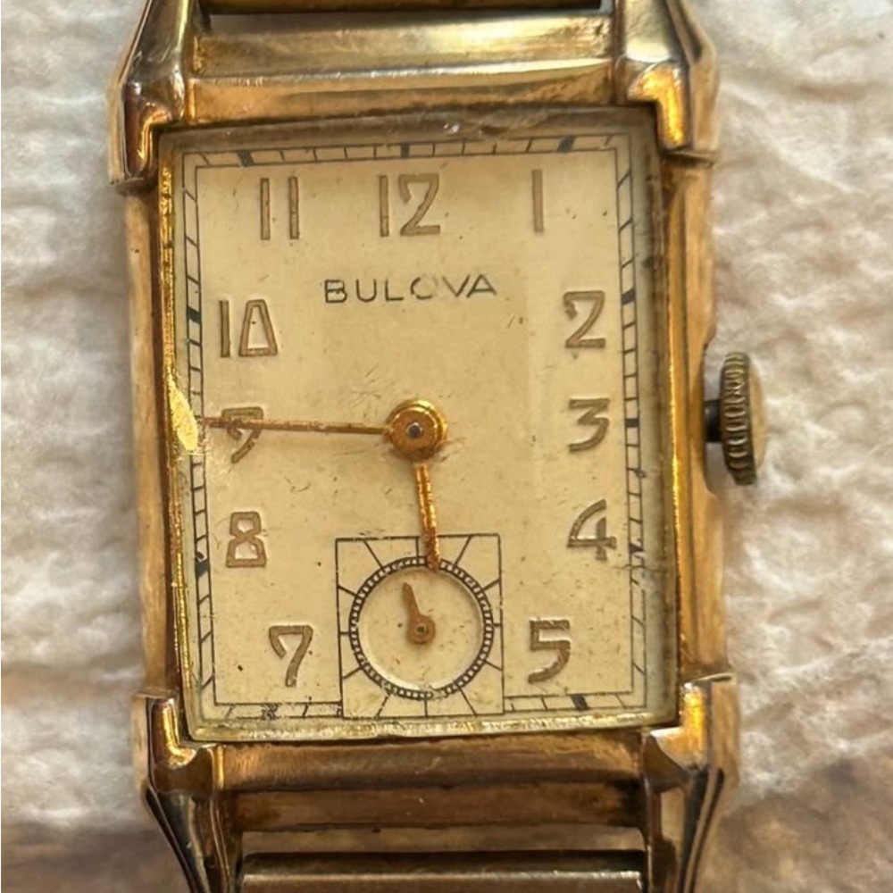 Vintage- 1940’s Art Deco 10K  Filled Bulova Wristwatch